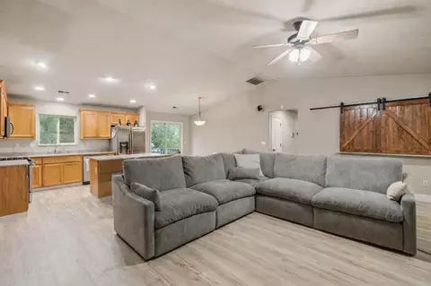 6390 Red Robin Rd, Placerville, CA 95667 photo 4