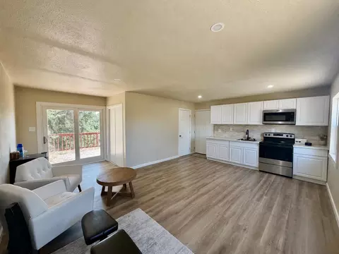 1916 Scenic Dr, Modesto, CA 95355 photo 10