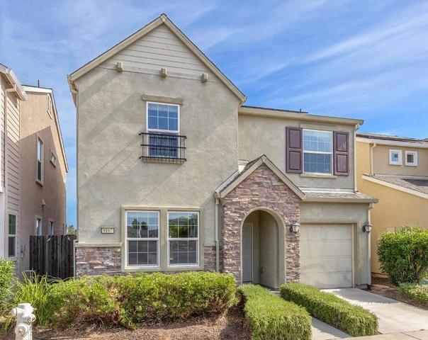 8167 Weeping Willow Ln, Sacramento, CA 95828