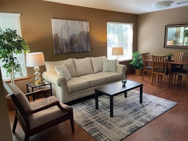 235 Touchstone Pl, West Sacramento, CA 95691