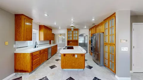 782 Shadowbrook Ln, Manteca, CA 95336 photo 8