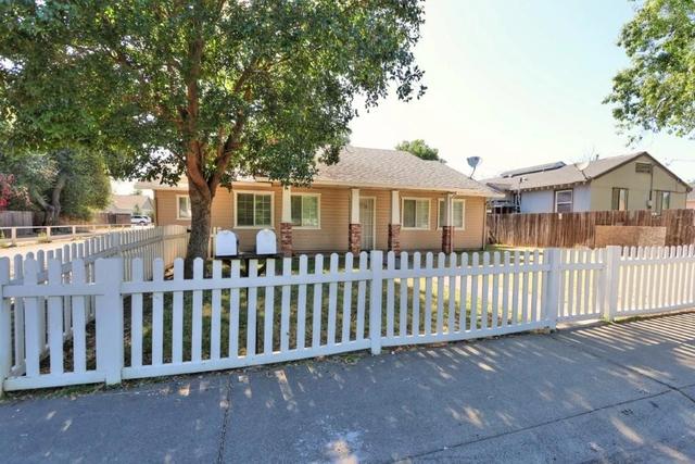 3725 Ripley St, Sacramento, CA 95838