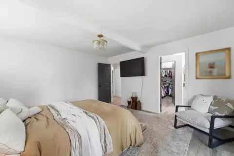 Bedroom - 2124 Scenic Dr, Modesto, CA 95355 photo 3 of 6