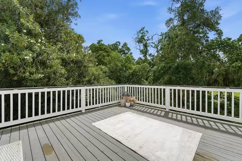 Exterior - 2124 Scenic Dr, Modesto, CA 95355 photo 15 of 26