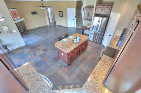 Kitchen - 6801 Varni Way, Hughson, CA 95326 photo 6 of 10