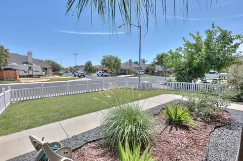 Exterior - 6801 Varni Way, Hughson, CA 95326 photo 5 of 14
