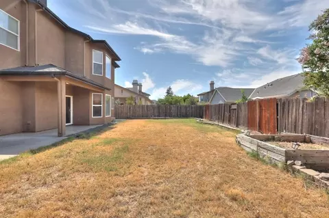 Exterior - 6801 Varni Way, Hughson, CA 95326 photo 13 of 14