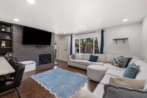 5222 Locust Ave, Carmichael, CA 95608 photo 5