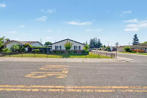 749 Costa Dr, Lodi, CA 95240 photo 37