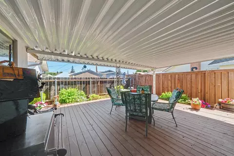 749 Costa Dr, Lodi, CA 95240 photo 4