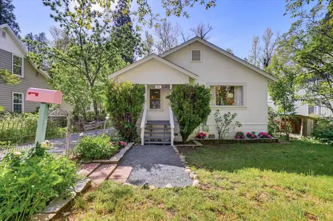 435 Mill St, Grass Valley, CA 95945 photo 2