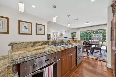 Kitchen - 1073 Harrington Way, Carmichael, CA 95608 photo 5 of 7