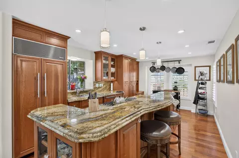 Kitchen - 1073 Harrington Way, Carmichael, CA 95608 photo 6 of 7