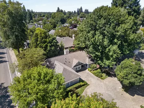 View/Area - 1073 Harrington Way, Carmichael, CA 95608 photo 6 of 8