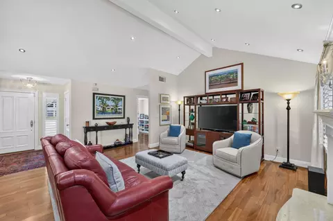 Living - 1073 Harrington Way, Carmichael, CA 95608 photo 3 of 3