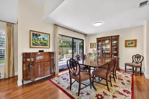 Dining - 1073 Harrington Way, Carmichael, CA 95608 photo 2 of 3