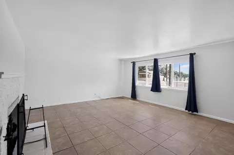 5930 Garden Ave, Olivehurst, CA 95961 photo 2