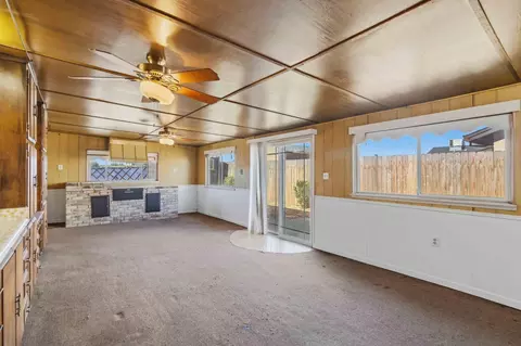 Living - 1947 Glenmore Dr, Olivehurst, CA 95961 photo 10 of 10