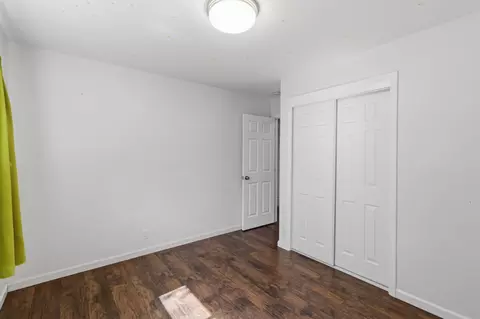 Bedroom - 1947 Glenmore Dr, Olivehurst, CA 95961 photo 2 of 4