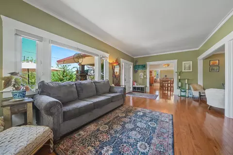 Living - 419 Rex Ave, Jackson, CA 95642 photo 2 of 5