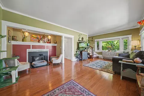 Living - 419 Rex Ave, Jackson, CA 95642 photo 5 of 5