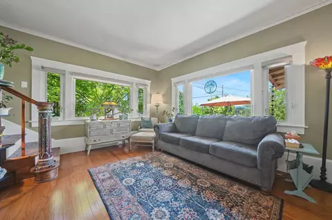 Living - 419 Rex Ave, Jackson, CA 95642 photo 3 of 5