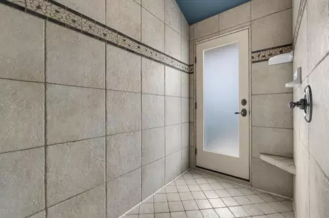 Bath - 2211 Terrace View Ct, Cool, CA 95614 photo 7 of 9