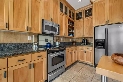 Kitchen - 2211 Terrace View Ct, Cool, CA 95614 photo 5 of 13