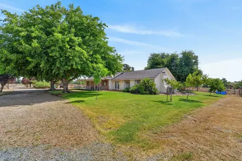 17500 E Collier Rd, Acampo, CA 95220 photo 9