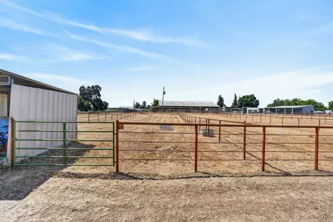 17500 E Collier Rd, Acampo, CA 95220 photo 44