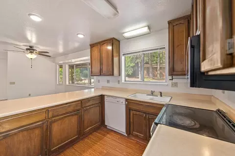 Kitchen - 2901 Harmony Ln, Georgetown, CA 95634 photo 2 of 3