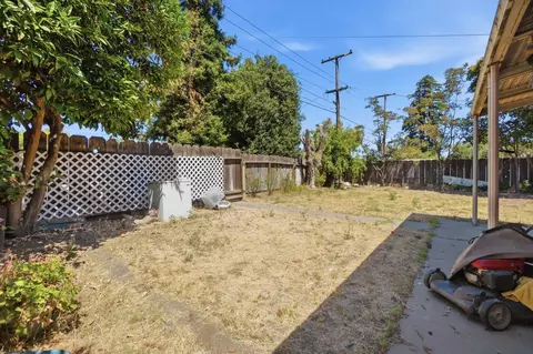 1705 Stetson Ave, Modesto, CA 95350 photo 23