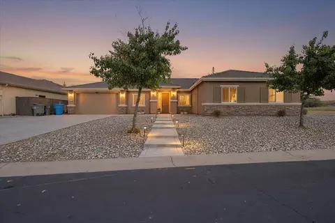 2139 Iberian Ct, Plumas Lake, CA 95961