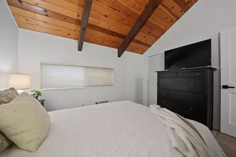 Bedroom - 1675 Evergreen Ln, Arnold, CA 95223 photo 5 of 9