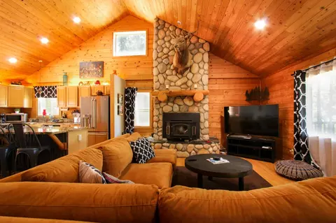 Living - 2936 E Highway 4, Murphys, CA 95247 photo 1 of 4