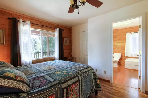 Bedroom - 2936 E Highway 4, Murphys, CA 95247 photo 5 of 7