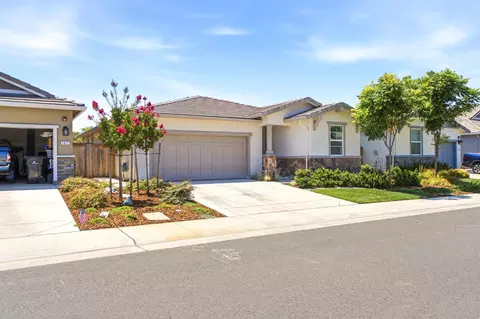 Exterior - 1399 Carson River Loop, Lincoln, CA 95648 photo 2 of 9