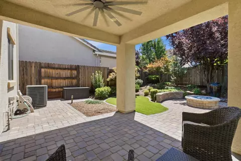 Exterior - 2240 Ranch View Dr, Rocklin, CA 95765 photo 2 of 7