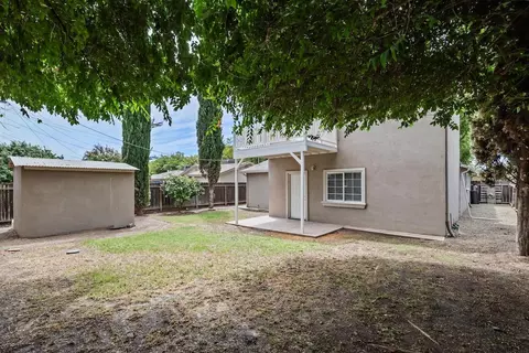 Exterior - 111 E 21st St, Tracy, CA 95376 photo 8 of 8