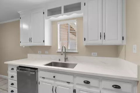 Kitchen - 111 E 21st St, Tracy, CA 95376 photo 2 of 3