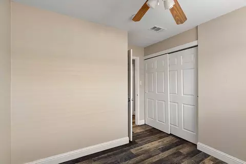 Bedroom - 111 E 21st St, Tracy, CA 95376 photo 2 of 5