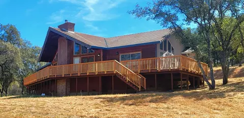 3951 Safari Trl, Pilot Hill, CA 95664