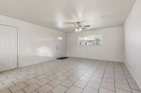 Living - 539 W Lowell Ave, Tracy, CA 95376 photo 1 of 1