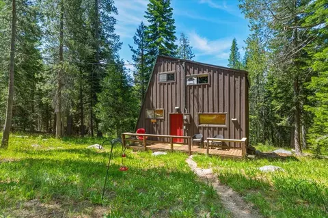 11 Clark Sta, Calpine, CA 96124 photo 19