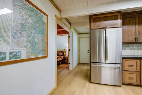 Entry Way - 590 Marilyn Way, Arnold, CA 95223 photo 3 of 5