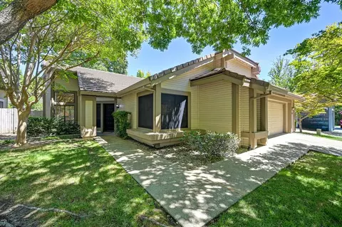 502 Bedford Ct, Roseville, CA 95661