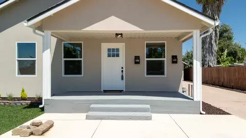 1438 Normandy Dr, Modesto, CA 95351 photo 3