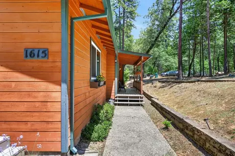 1615 Cantrell Ln, Placerville, CA 95667 photo 4