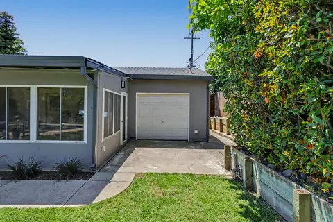 Exterior - 6301 Grant Ave, Carmichael, CA 95608 photo 14 of 16