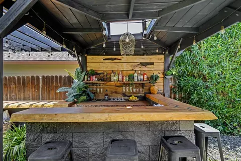 Exterior - 6301 Grant Ave, Carmichael, CA 95608 photo 10 of 16